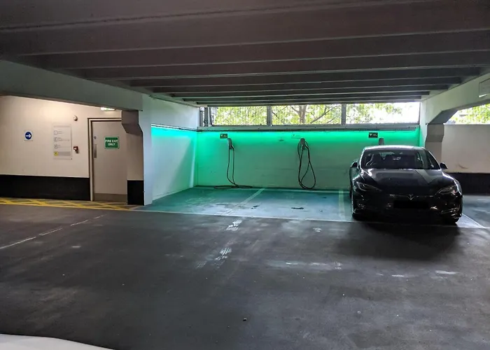 Appartamento Deluxe Centre Free Parking River View Balcony Leeds (West Yorkshire)